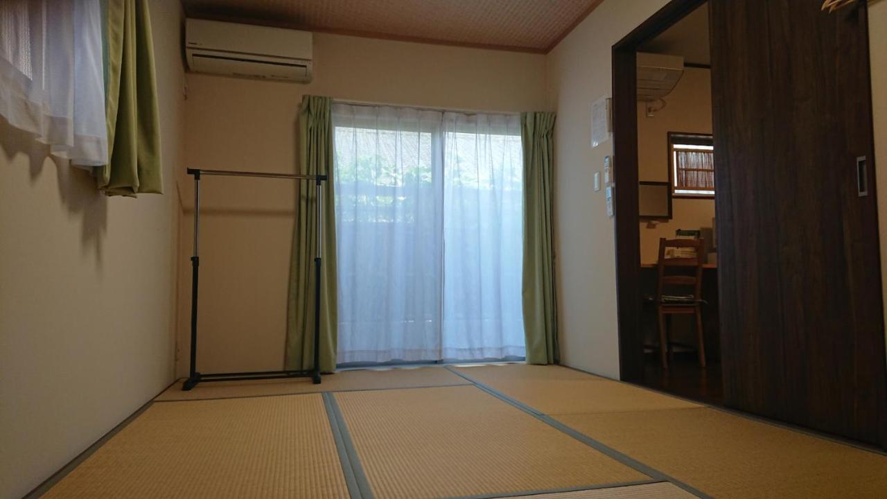 桃山ゲストハウス おかだ Kjóto Exteriér fotografie